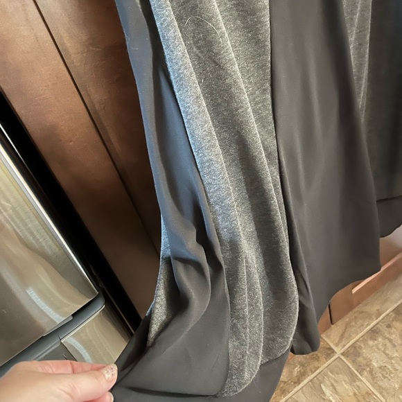 Womens top - Picture 3 of 4